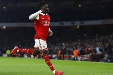 开云app-英豪争霸，埃弗顿艰难进军淘汰赛(棒球英豪在线观看)