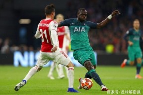 开云中国-阿贾克斯客场逆转，晋级前景堪忧()