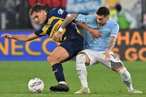 帕尔马逆袭乌迪内斯，赢得宝贵分()