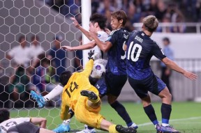 开云体育官网-斯堪的纳维亚国家队备战国际巅峰赛()