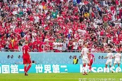 开云体育入口-足球联赛即将爆发激烈对决，球员状态神勇！()