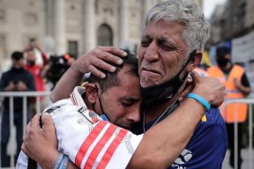 开云体育入口-阿甲劲旅争霸，河床对决博卡青年()