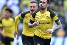 开云官方在线-不莱梅对阵弗莱堡，球迷期待精彩比赛()