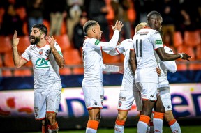 开云中国-瓦朗谢纳队客场大胜，取得珍贵三分提升排名()