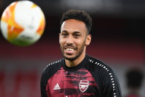 kaiyun-阿森纳前锋奥巴梅杨爆发进球危机()