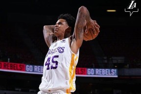 开云体育在线-梅斯主场被逆转，遭遇四连败不堪()