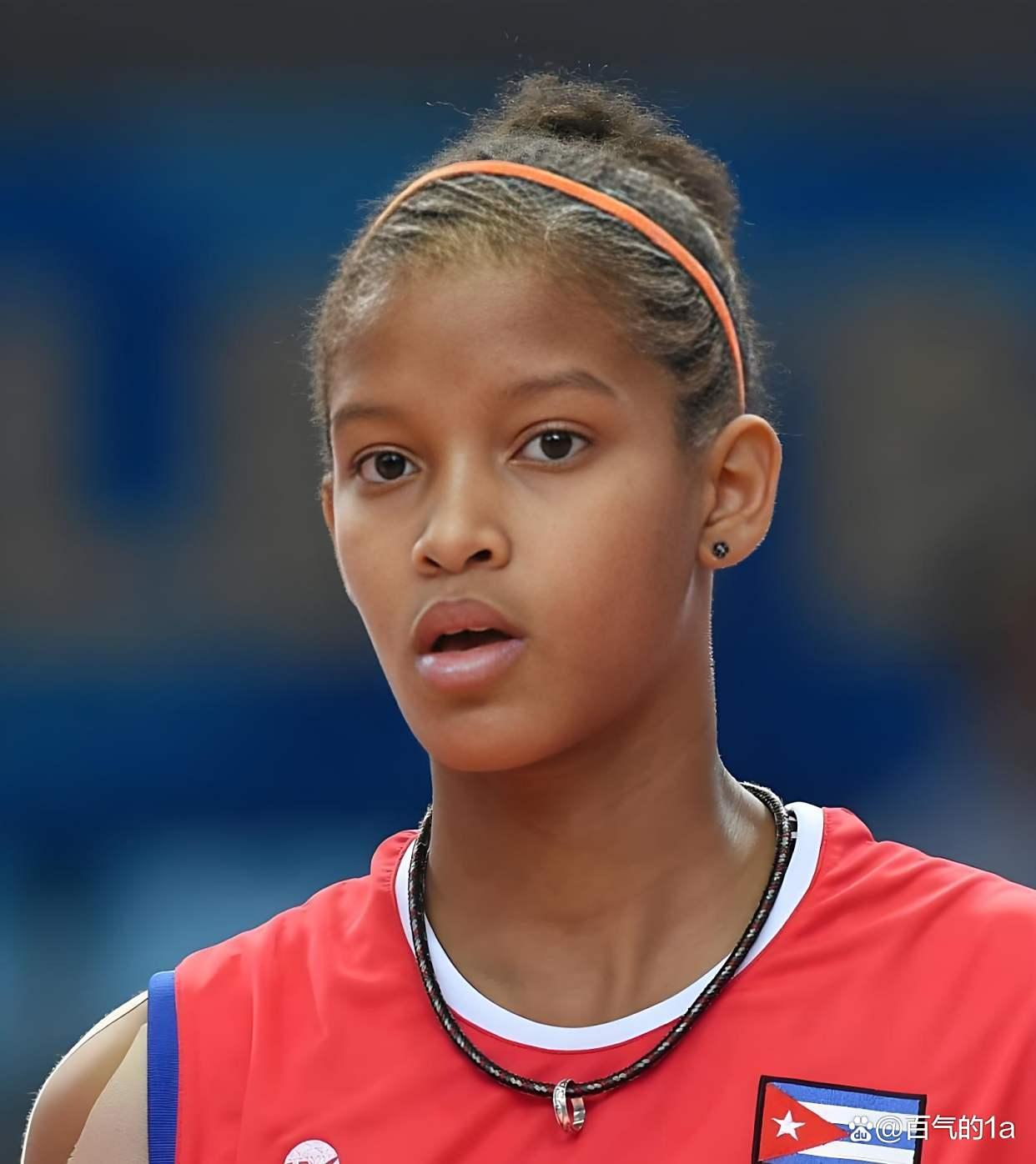 意大利女足阵中年轻队员崭露头角，表现不俗()  第2张